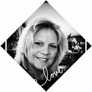 Meet your Posher, Sheri