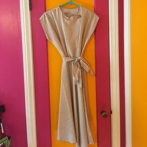 Adorable Cap Sleeve Vintage Striped Dress