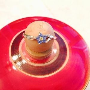 White gold and sapphire forget me not ring