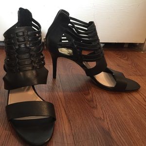 Vince Camuto sandals for sale size 9.5M