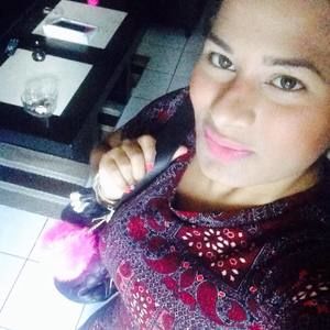 Meet your Posher, Cindy mariana