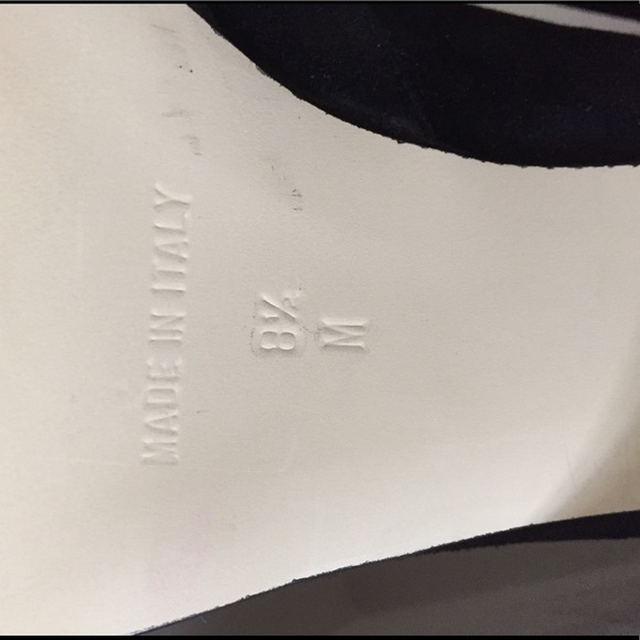 Chic Luxury Holiday shoes Michael Kors NWT never worn Beau high heel shoes - Picture 6 of 9