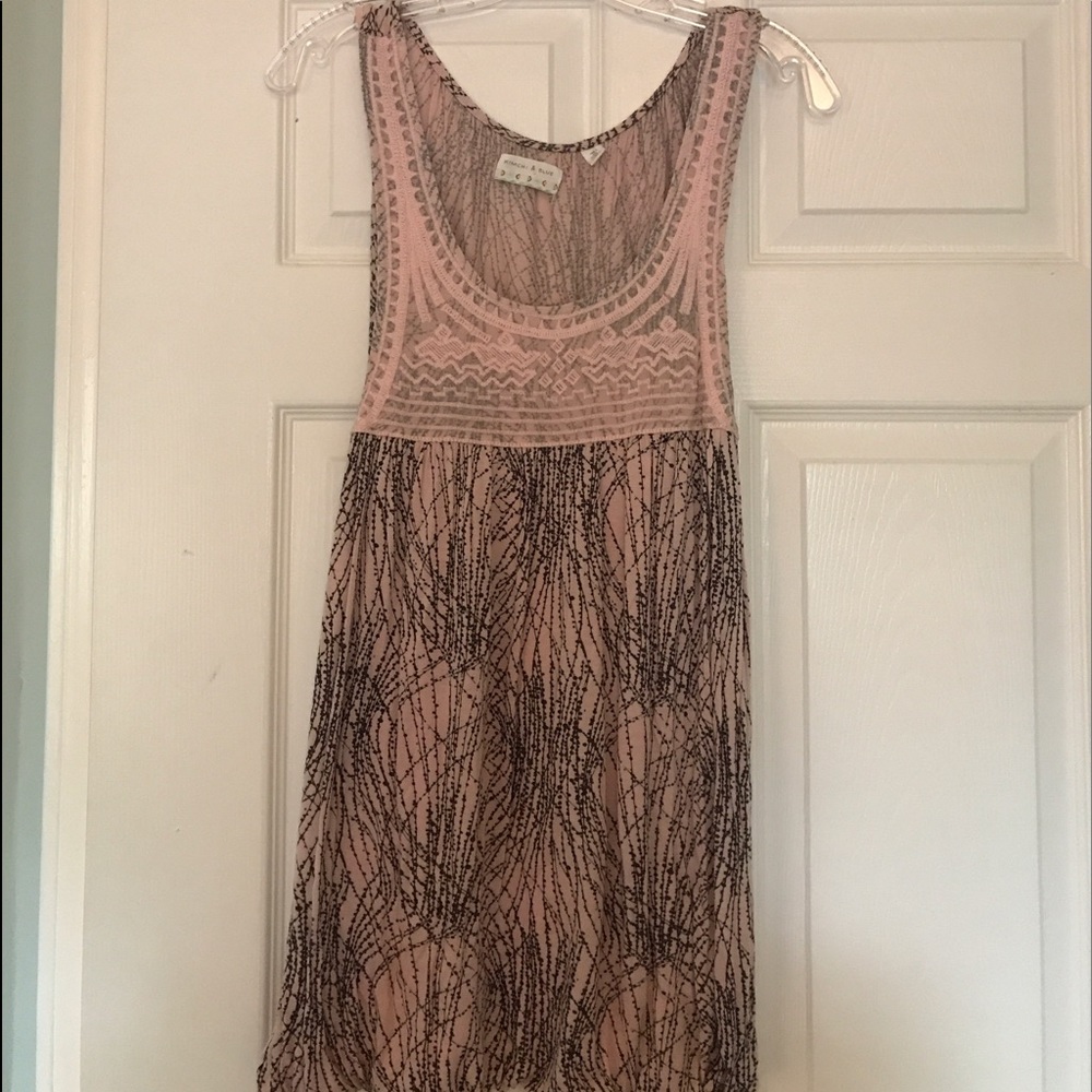 Printed top in perfect condition!