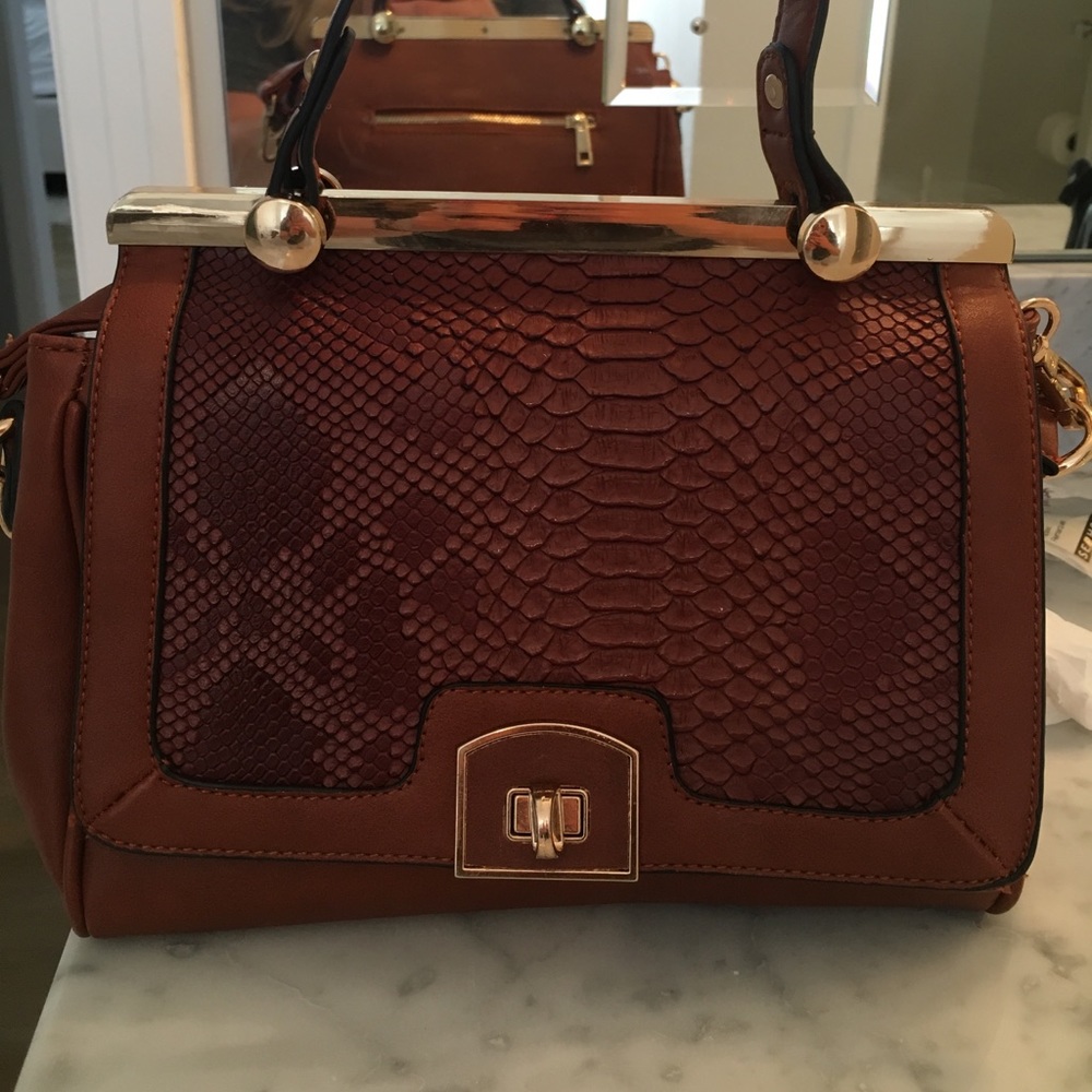 Beautiful brown handbag