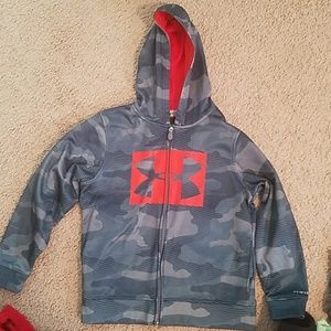 Full zip Under Armour sweatshirt