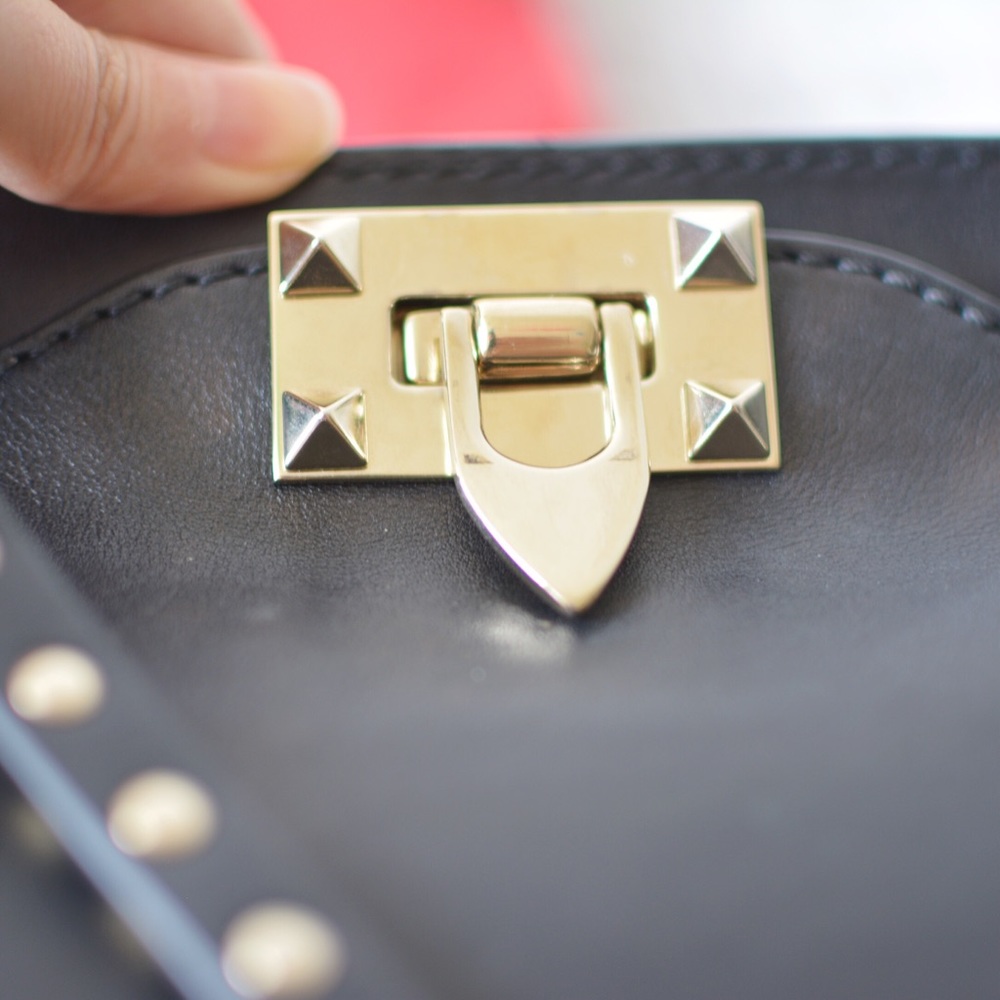 SOLD Black Valentino rockstud gold hardware tote - Picture 8 of 8