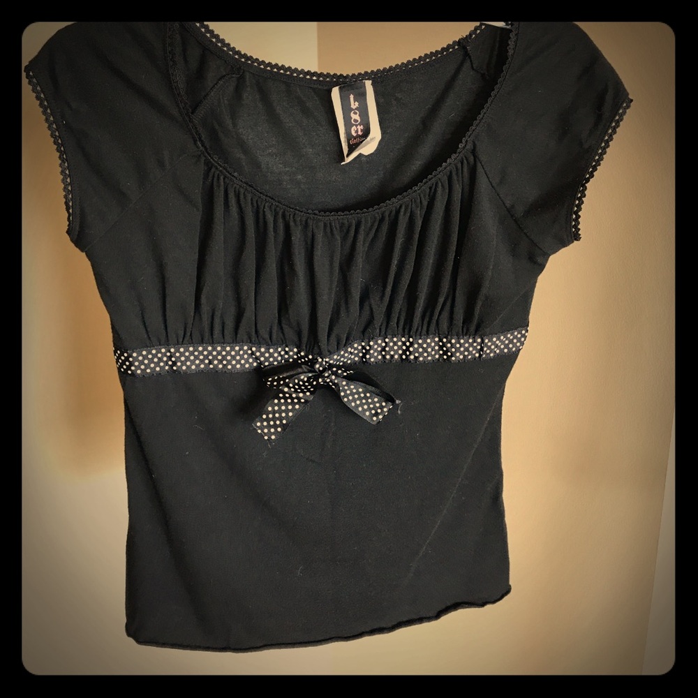 Black polka dot top