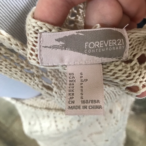 Forever 21 tank top - Picture 2 of 3