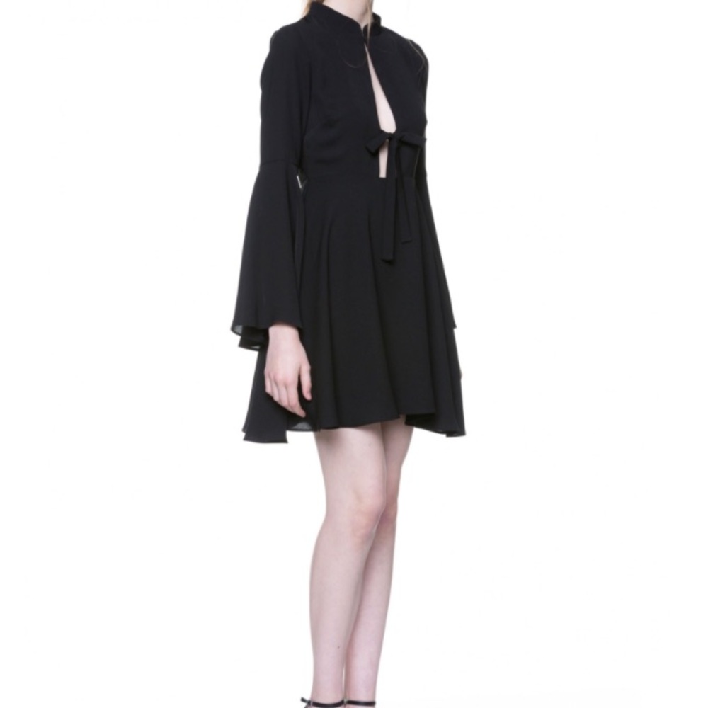 English factory bell sleeve dress sz S PRICE ⬇️