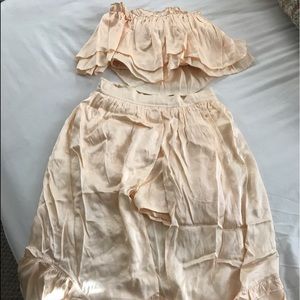 Steele set purchased from Revolve Clothing.