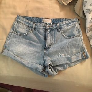 Free people cut off mid rise jean shorts size 27