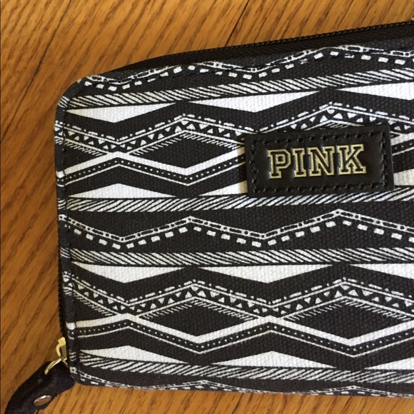 PINK Victoria's Secret Handbags - Very cute Aztec print wristlet.  🦋