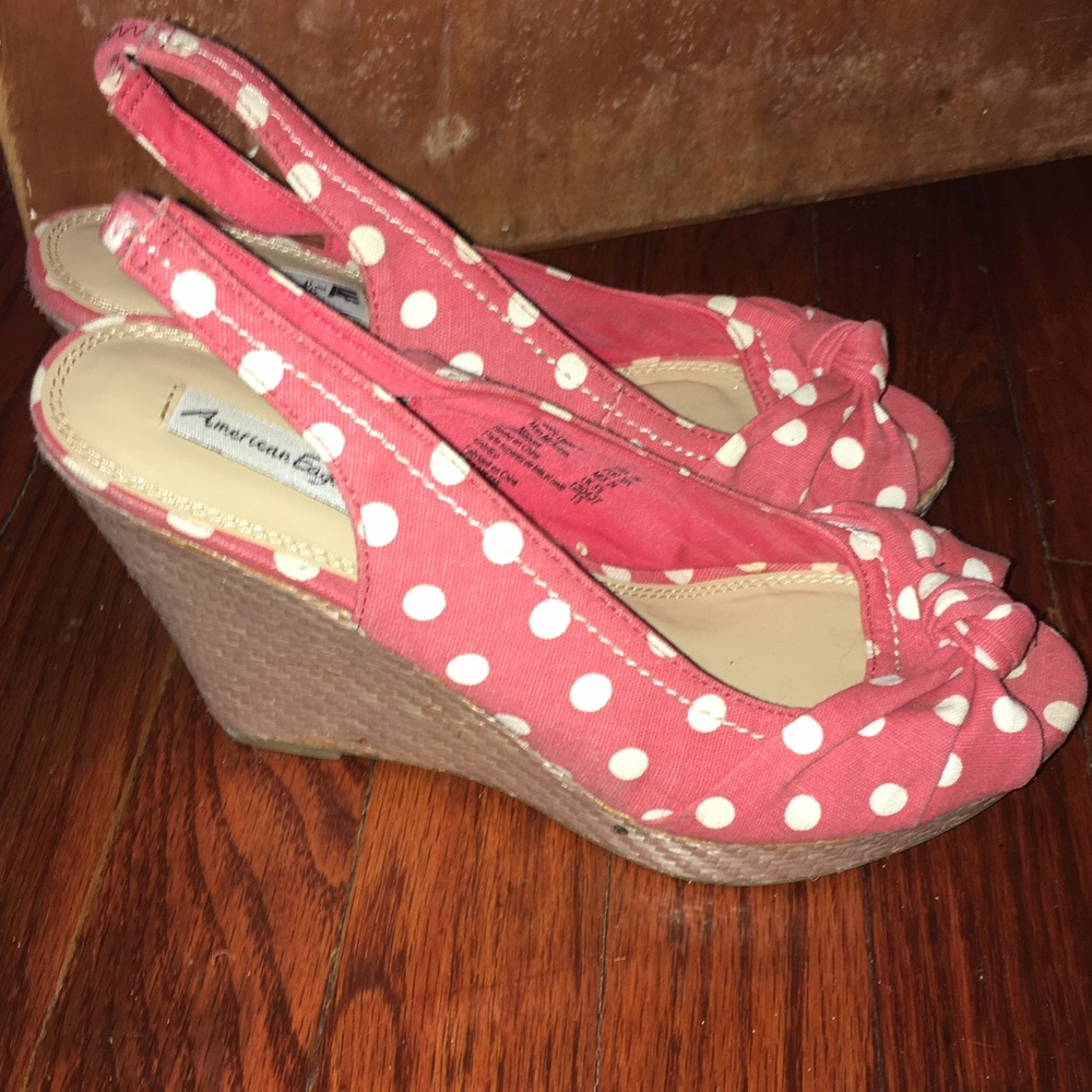 Poka dot wedges