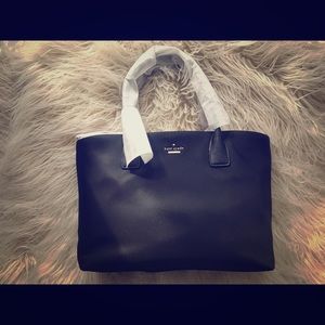 ✨BRAND NEW✨ Kate Spade purse with tags