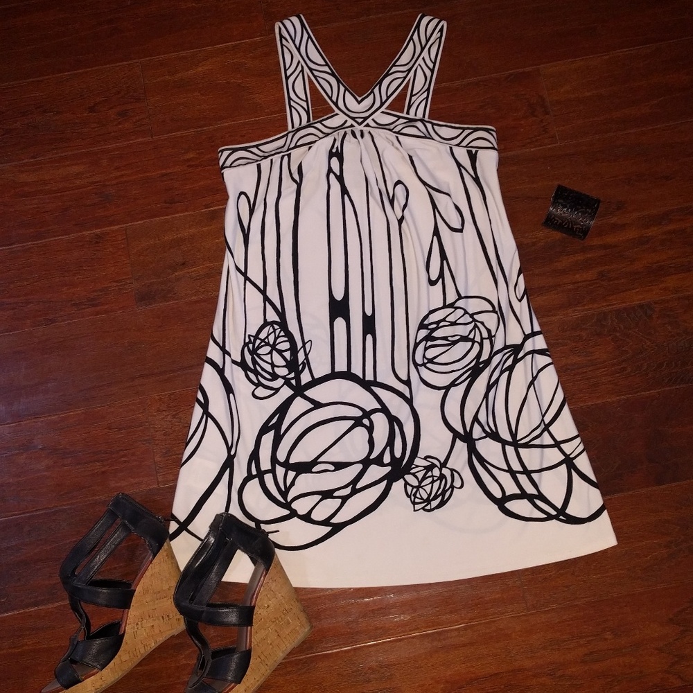 White and black BCBG summer dress