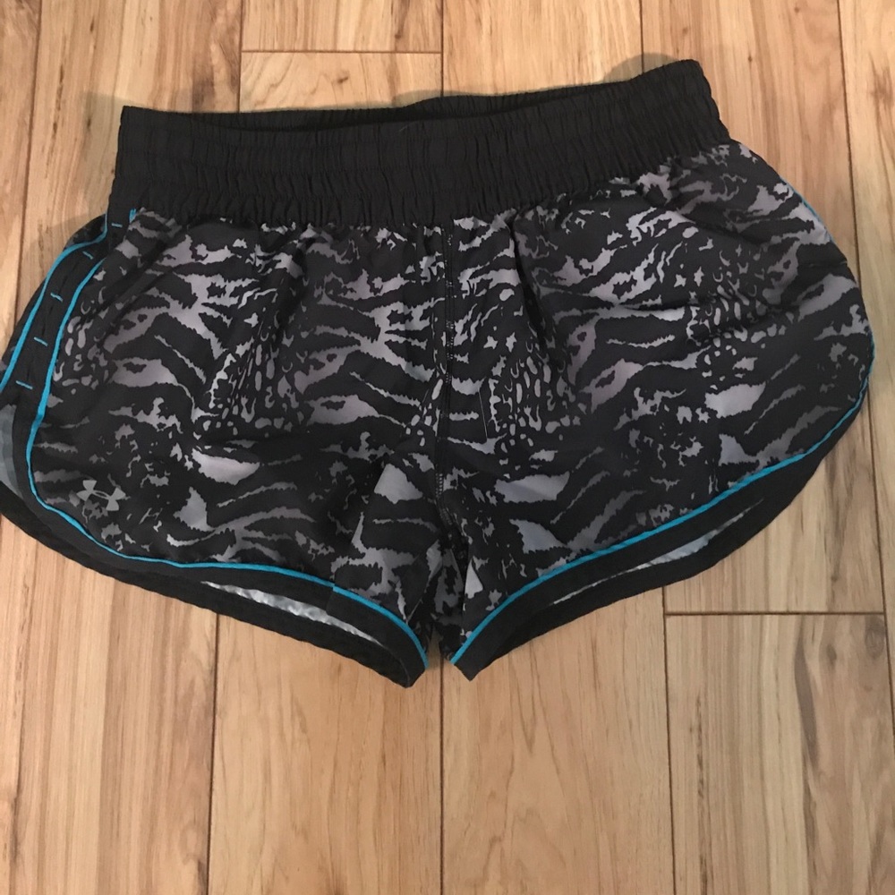 Under armour semi-fitted shorts