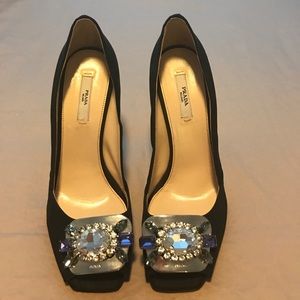 SALE!! Authentic Prada size 8.5 black silk heels