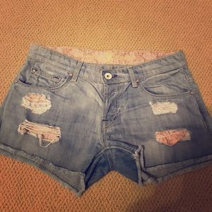 Rich & Skinny distressed light wash denim short