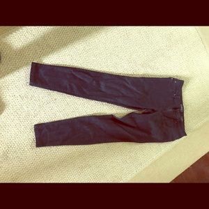 Jessica Sampson jeans!