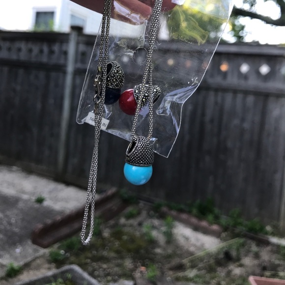 Necklace - Picture 1 of 4