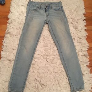 Embroidered skinny jeans