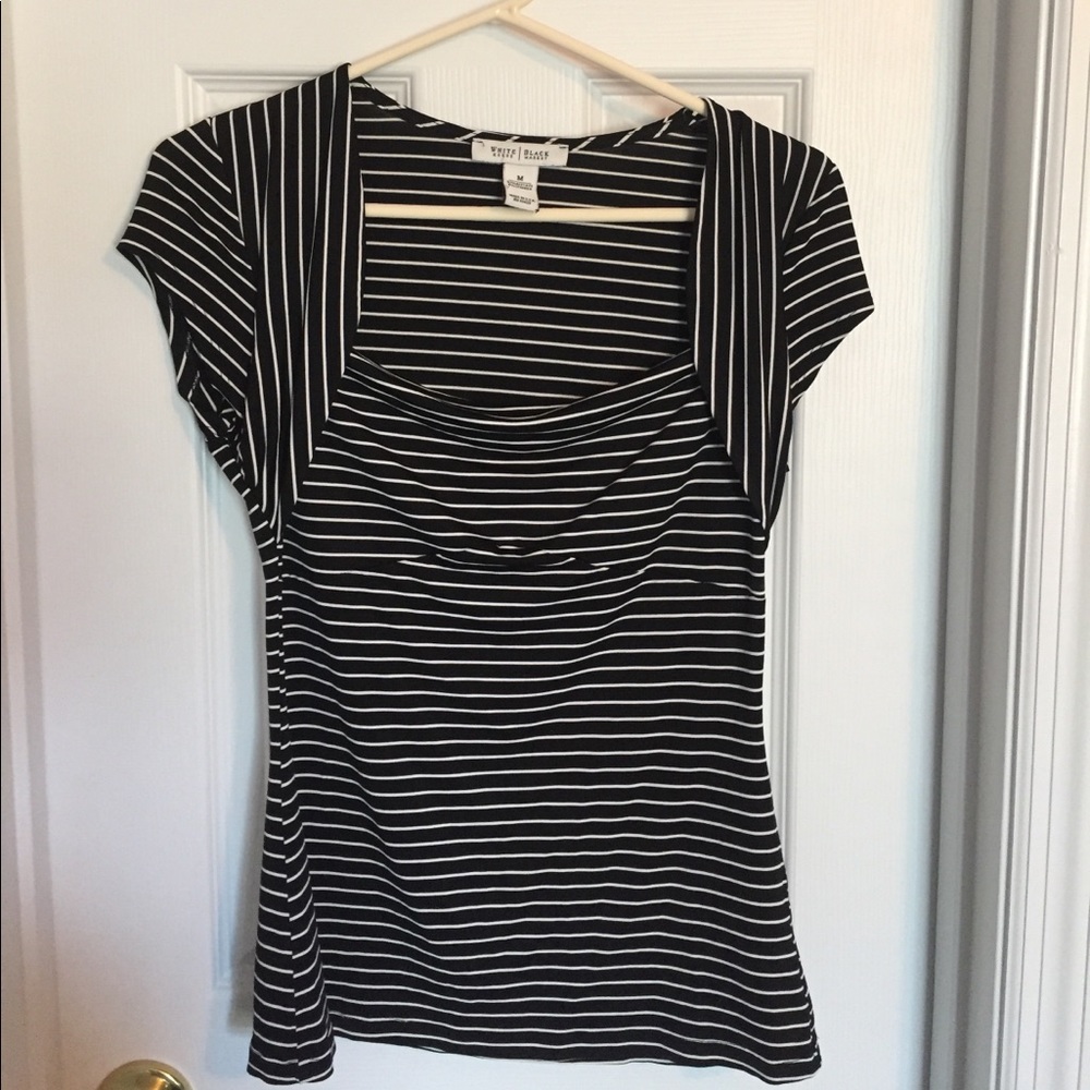 White House Black Market Top ⭐️New Listing⭐️