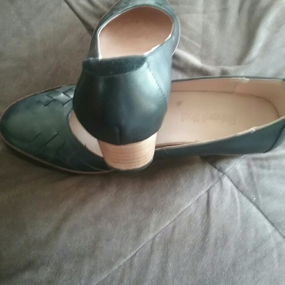 Handmade shoes from boutique on etsy - Picture 3 of 3