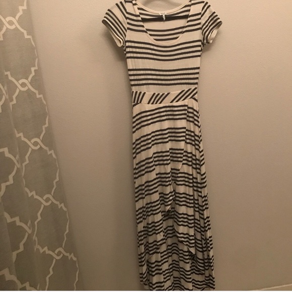 Splendid dress - Picture 3 of 3