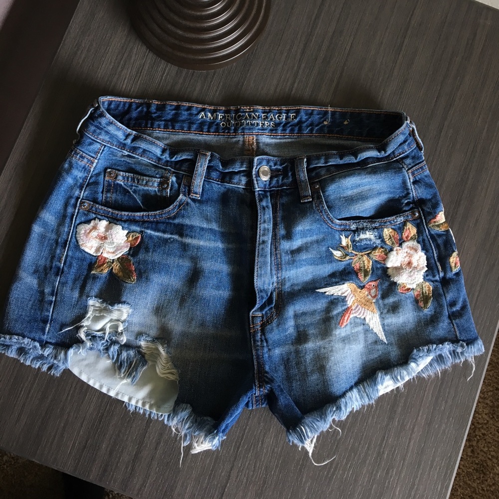 AE Embroidered High Rise Festival Shorts