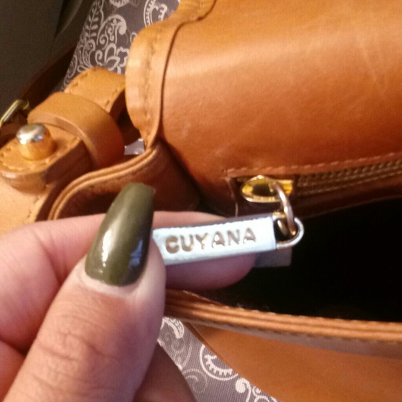 Cuyana Saddle Bag - Picture 3 of 7