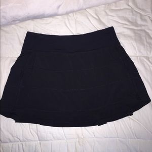 Lululemon Black Pace Rival Skirt