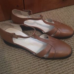 Salvatore Ferragamo Leather Flats