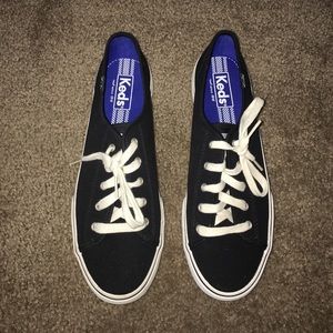 Women's 7 1/2 black and white keds