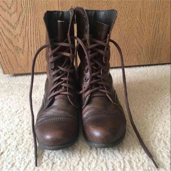 Steve Madden Shoes - ❌SOLD Steve Madden brown combat boots