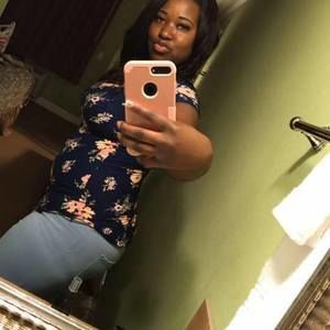 Meet your Posher, Farrah