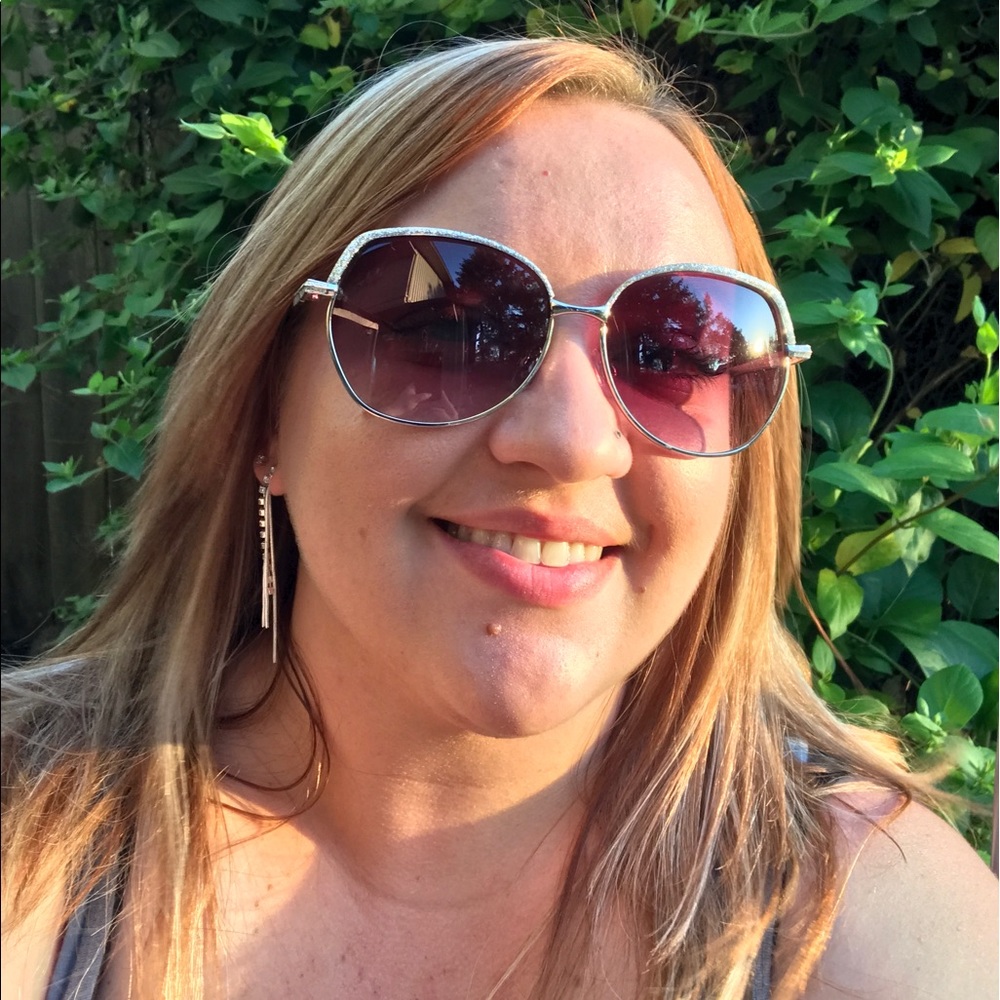 Meet your Posher, Miranda