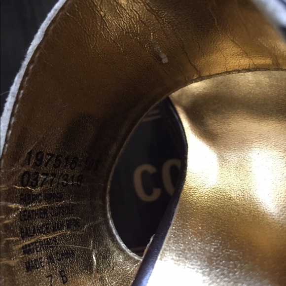 Zebra print heeled sandals - Picture 4 of 4