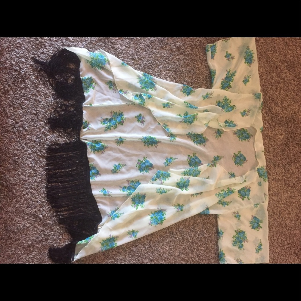 NWOT LuLaRoe Monroe Kimono