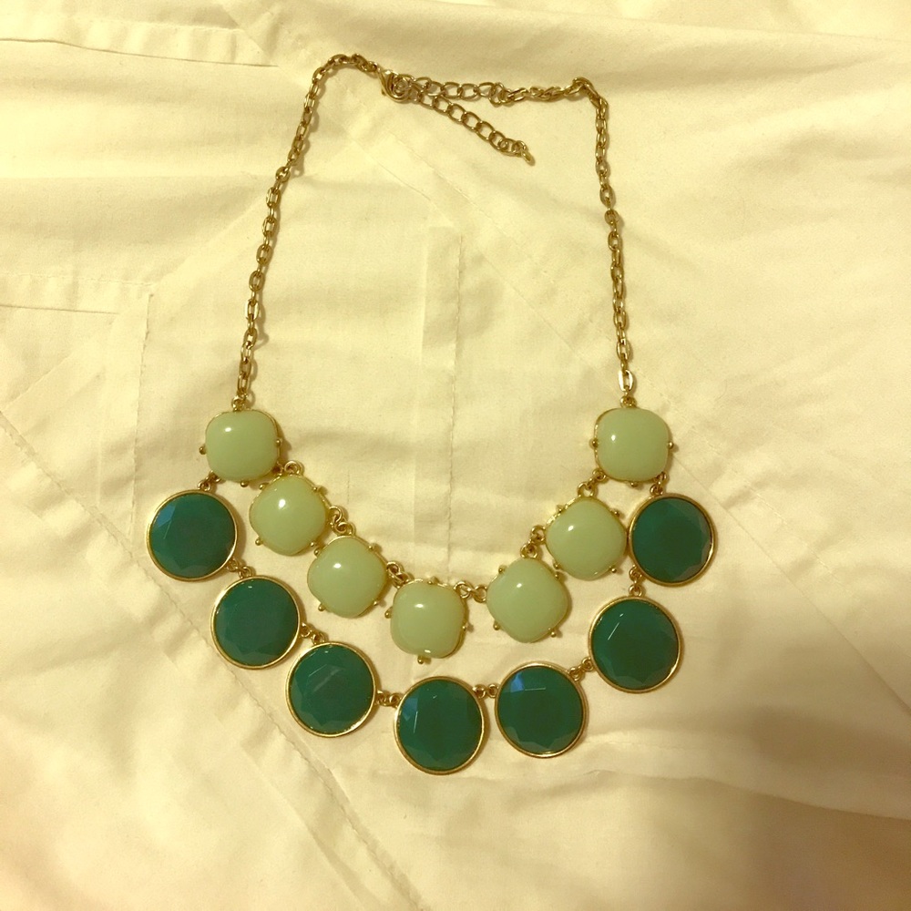 Statement necklace
