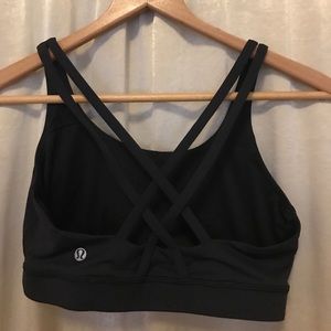 Lululemon Energy Bra in Black - size 6 - worn once