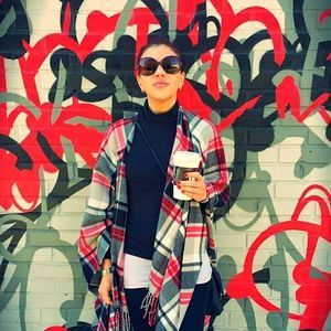 Meet your Posher, Megan