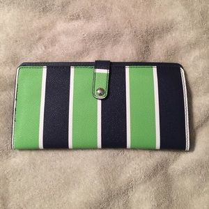 NWT--Vera Bradley Slim Travel Organizer