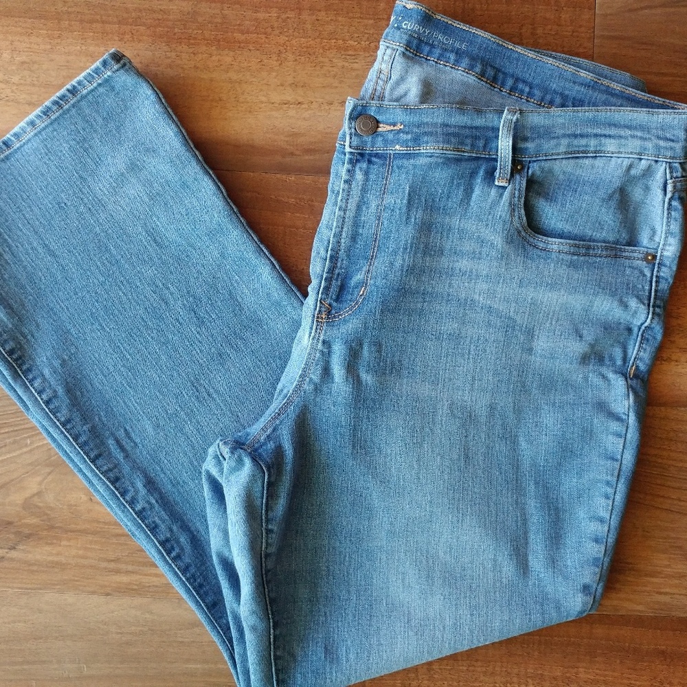 Old Navy Curvy Jeans