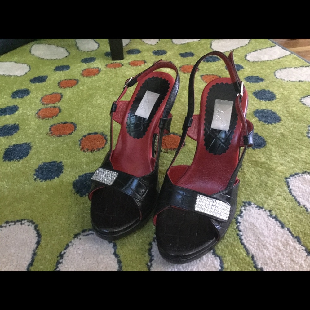 Neda black and rhinestone sling back heels - Picture 2 of 8