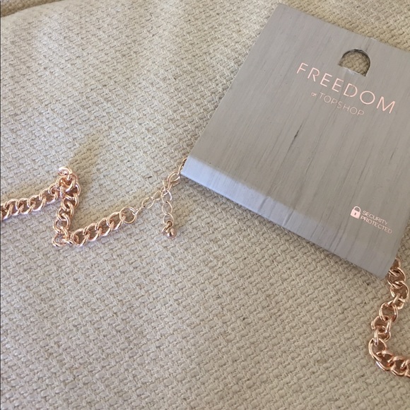 Rose gold long chain necklace - Picture 2 of 3