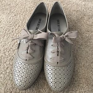 Women's size 8 "Lower East Side" brand