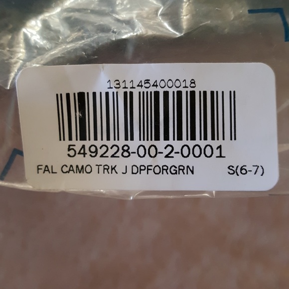 GAP Boys Fleece Camo Jacket - Picture 7 of 7