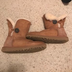 Short Brown Uggs