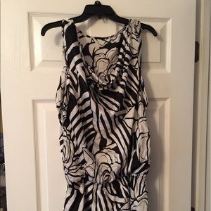 White House Black Market Elastic waist top