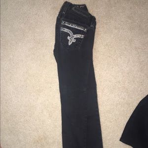 Skinny jeans rock revival